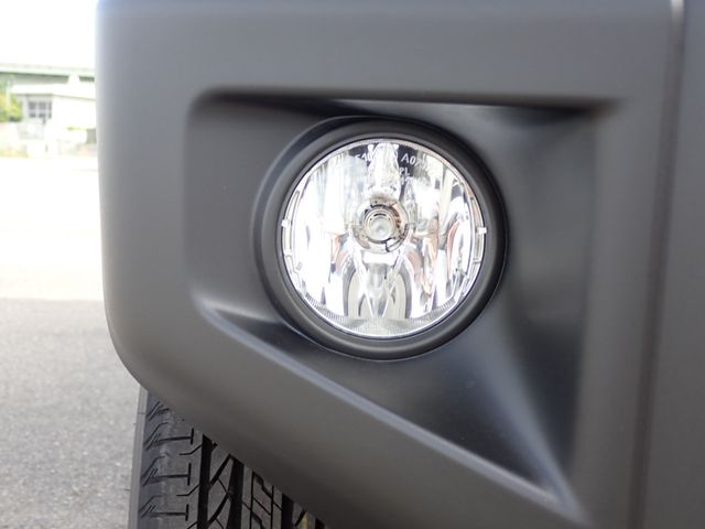 Suzuki JIMNY 2023-07 9777-9