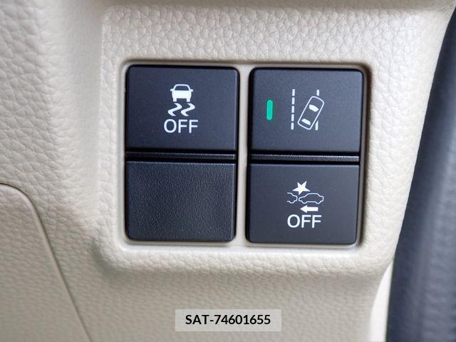 Honda N BOX 2020-04 334802-9