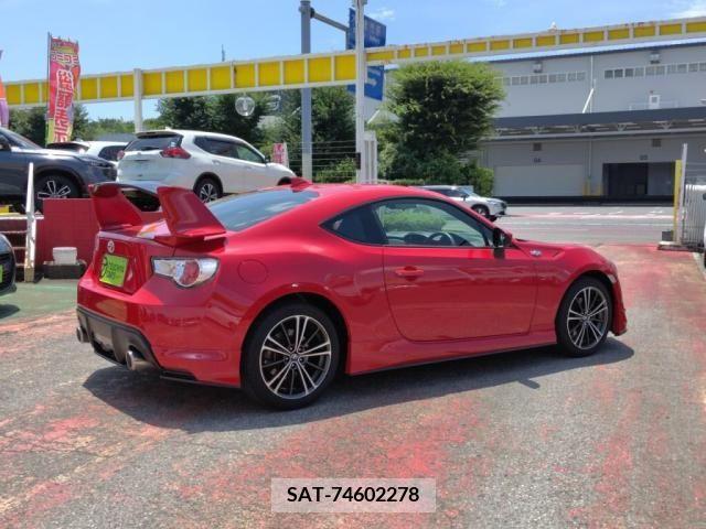 Toyota 86 2016-07 351420-10