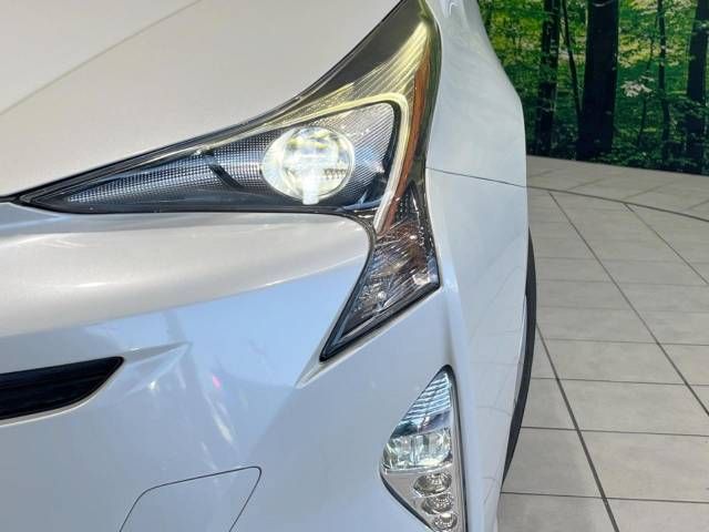 Toyota PRIUS 2016-05 192912-12