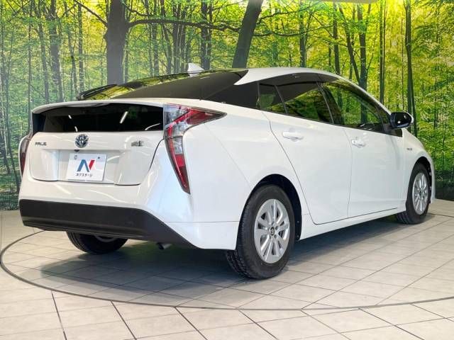 Toyota PRIUS 2016-05 192912-17