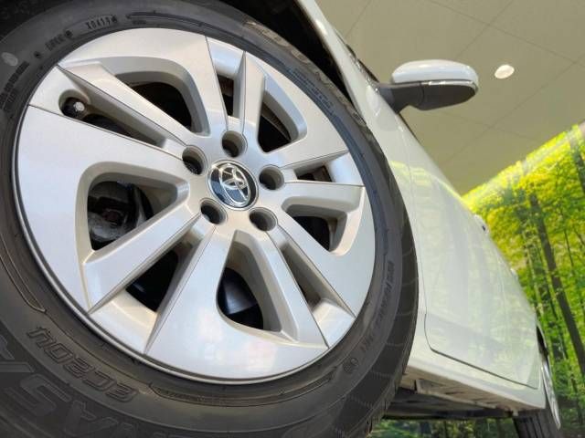 Toyota PRIUS 2016-05 192912-13