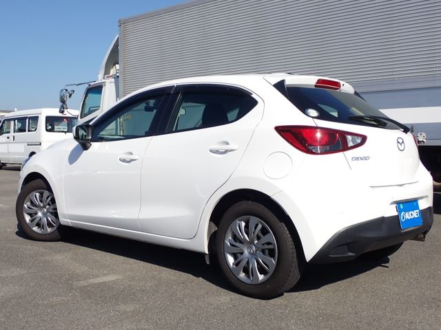 Mazda DEMIO 2018-11 181153-2
