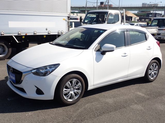 Mazda DEMIO 2018-11 181153-6