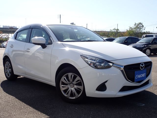 Mazda DEMIO 2018-11 181153-0