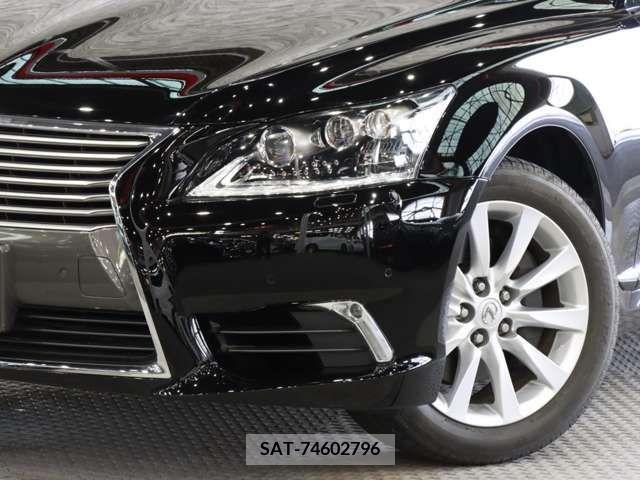 Lexus LS 2015-04 388310-14