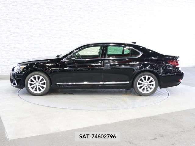 Lexus LS 2015-04 388310-10