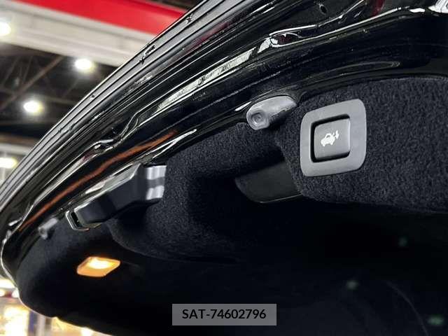 Lexus LS 2015-04 388310-6