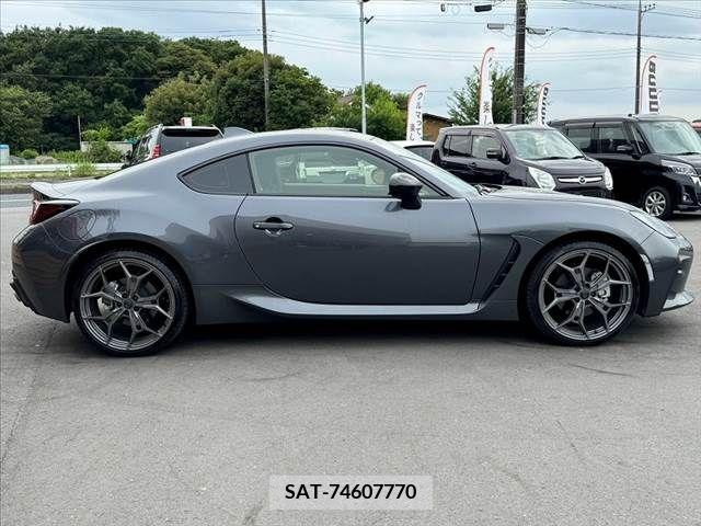Toyota 86 2023-08 321258-11