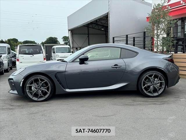 Toyota 86 2023-08 321258-10