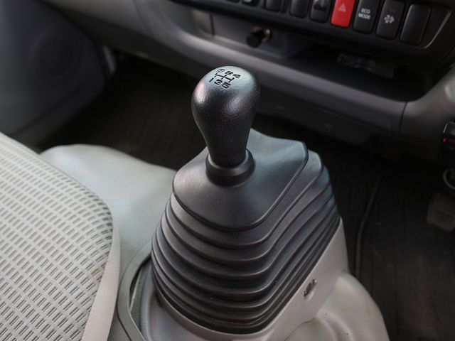 Toyota TOYOACE 2013-03 187985-23