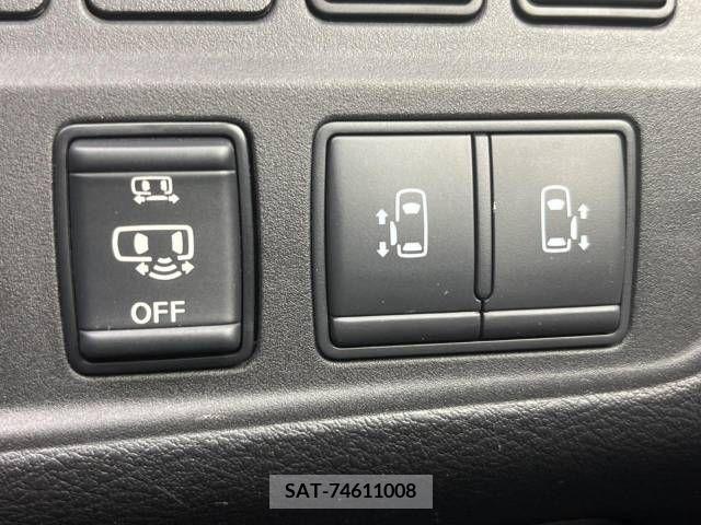 Nissan SERENA 2019-04 255212-14