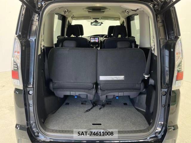 Nissan SERENA 2019-04 255212-8