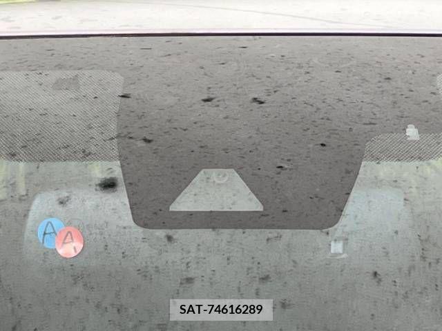 Toyota C-HR 2017-10 239032-5