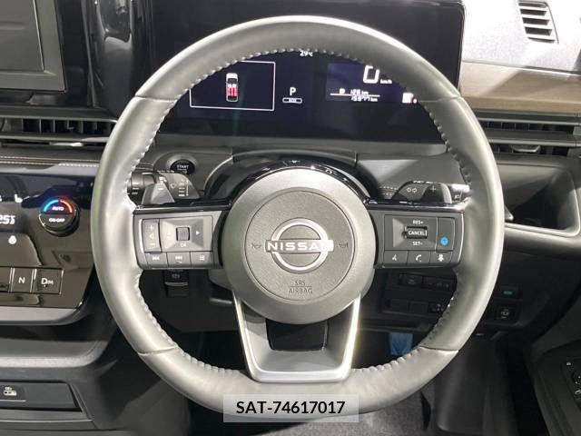 Nissan SERENA 2023-09 337184-12