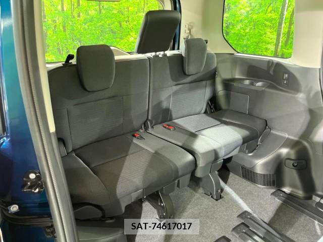Nissan SERENA 2023-09 337184-10