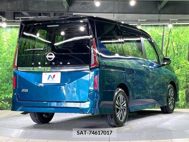 Nissan SERENA 2023-09 337184-18