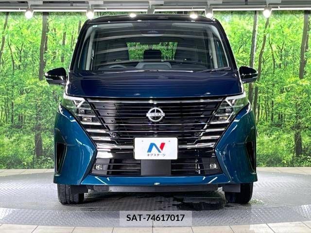 Nissan SERENA 2023-09 337184-15