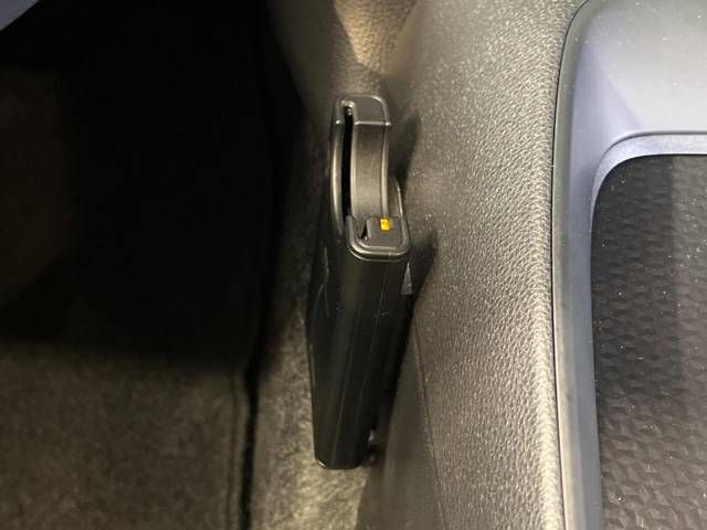 Toyota AQUA 2021-09 188829-7