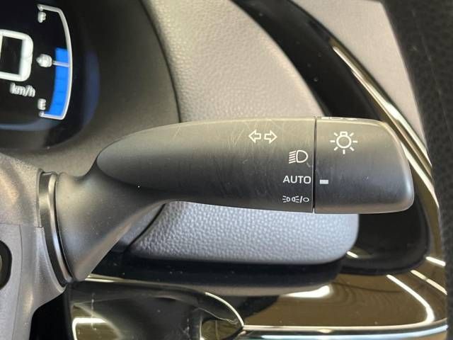 Toyota AQUA 2021-09 188829-12