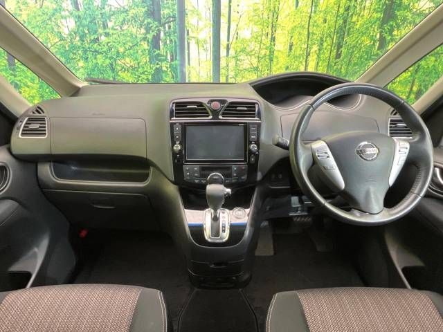 Nissan SERENA 2016-03 182510-1