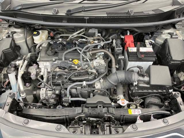 Toyota YARIS CROSS 2023-05 185439-19