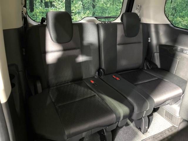 Nissan SERENA 2017-09 13058-9