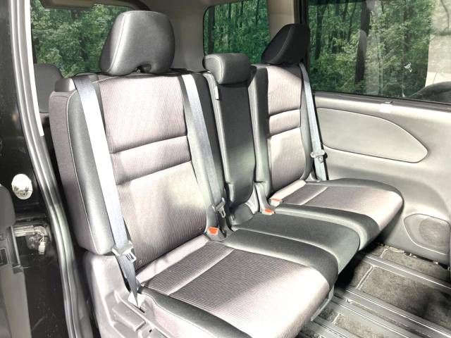 Nissan SERENA 2017-09 13058-8