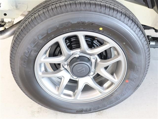 Suzuki JIMNY 2023-10 195810-4
