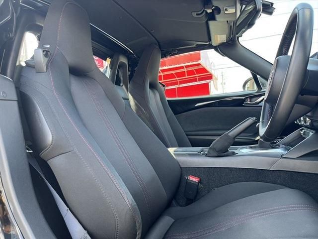 Mazda ROADSTER 2017-06 23810-17