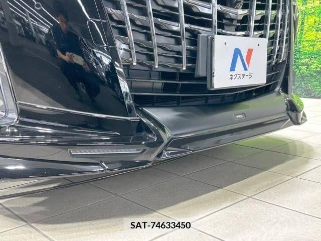 Toyota ALPHARD 2018-08 333238-5