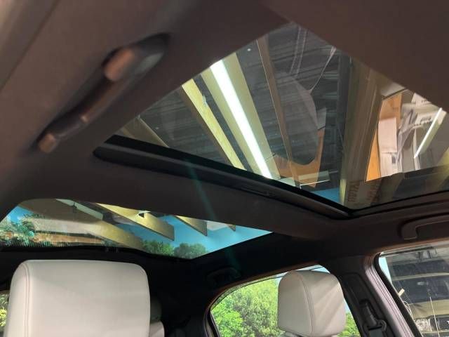 Honda VEZEL 2022-01 11241-2