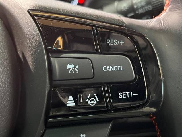 Honda VEZEL 2022-01 11241-5