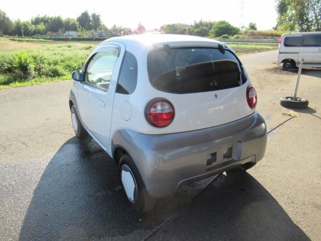 Suzuki TWIN 2004-03 189528-11