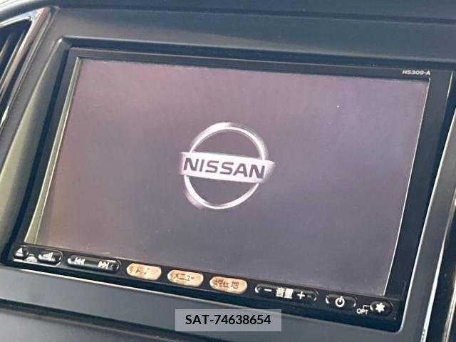 Nissan SERENA 2009-12 367692-4
