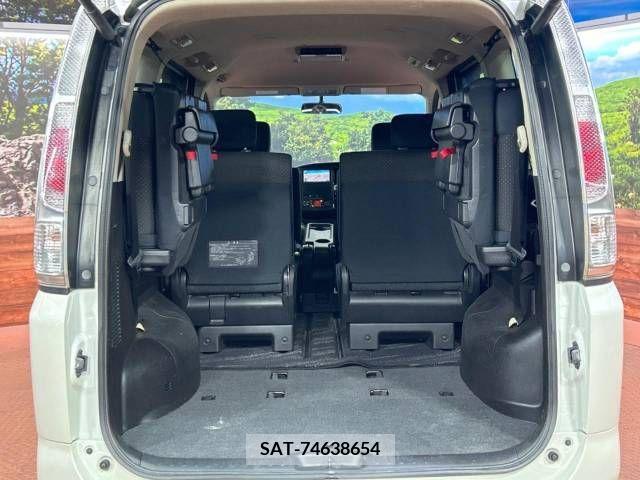 Nissan SERENA 2009-12 367692-11