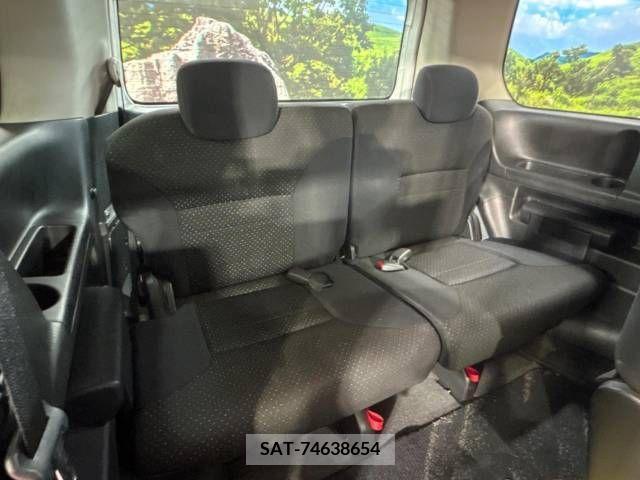 Nissan SERENA 2009-12 367692-10