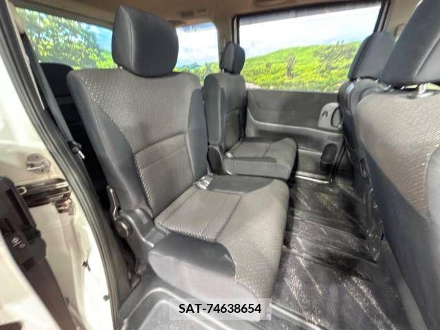 Nissan SERENA 2009-12 367692-9
