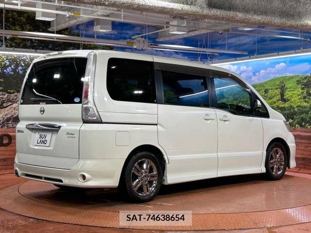 Nissan SERENA 2009-12 367692-18