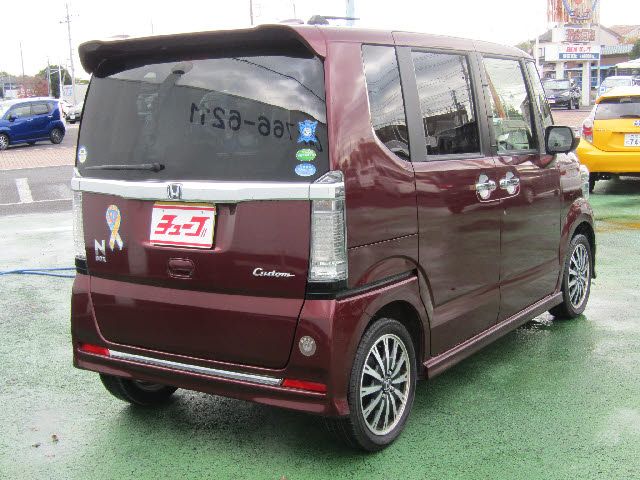 Honda N BOX CUSTOM 2015-03 186140-2