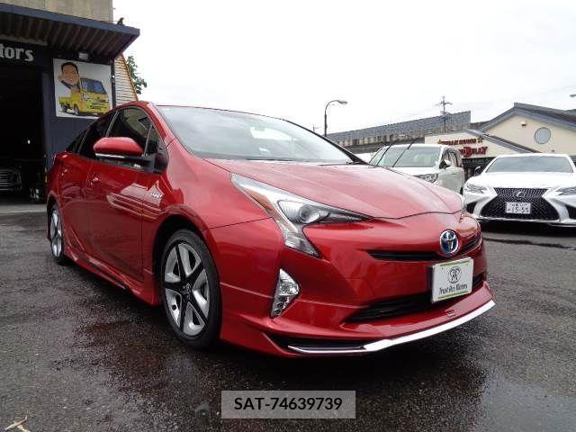 Toyota PRIUS 2017-06 329954-13