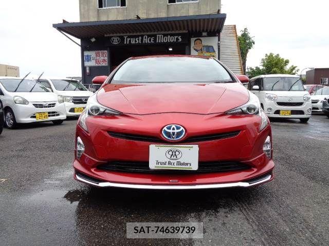 Toyota PRIUS 2017-06 329954-12