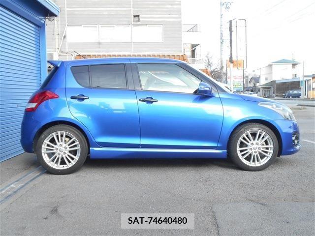 Suzuki SWIFT 2013-10 233861-4