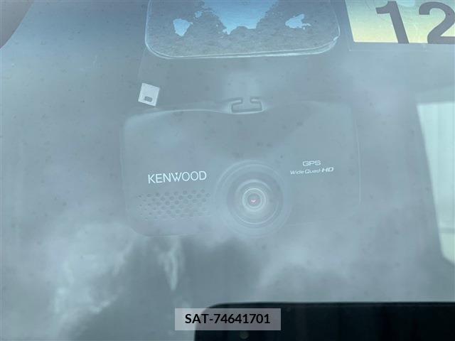 Honda N BOX 2021-12 278677-11