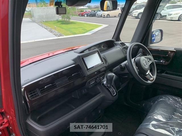 Honda N BOX 2021-12 278677-12