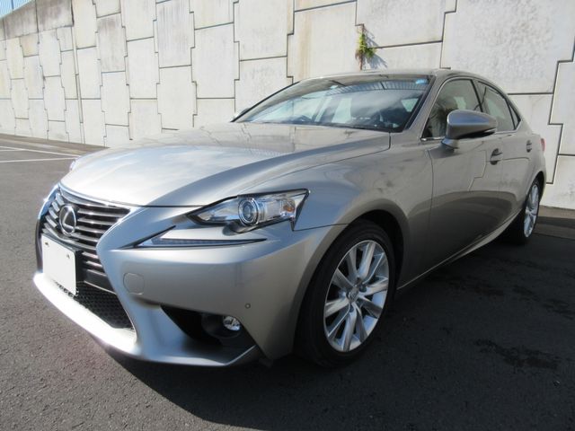 Lexus IS 2014-07 457-9