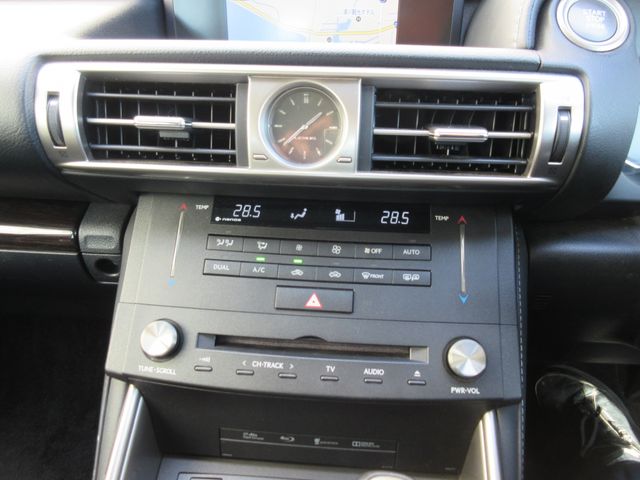 Lexus IS 2014-07 457-29