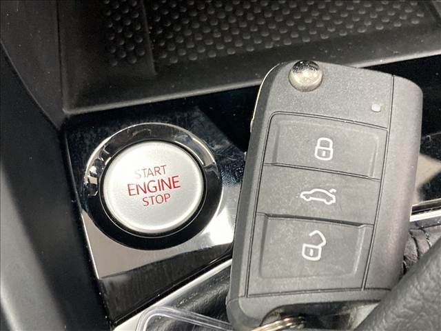 VolksWagen T-CROSS 2020-12 16005-8