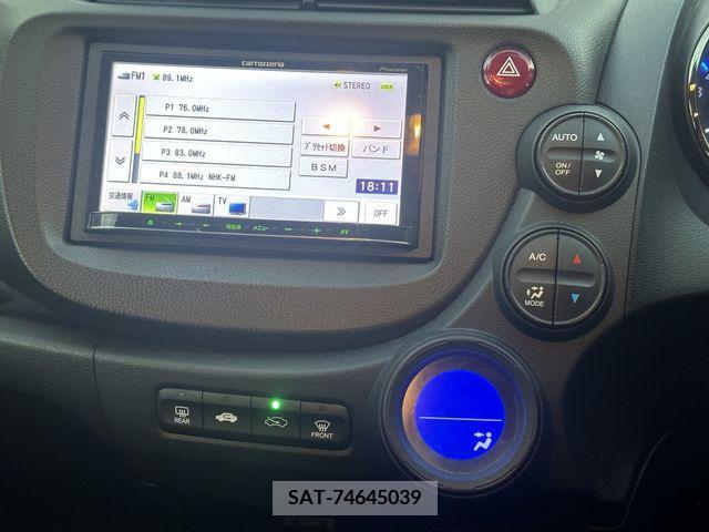 Honda FIT SHUTTLE HYBRID 2014-06 225826-11