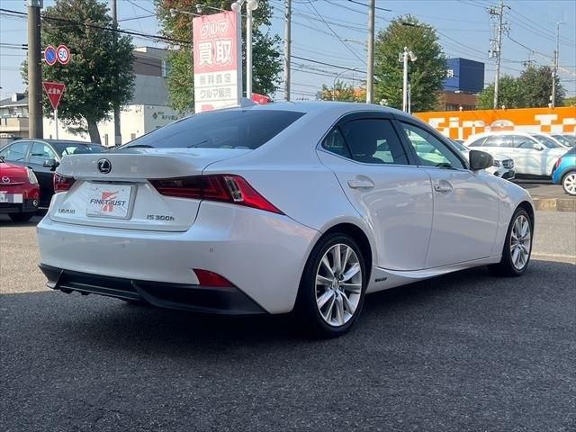 Lexus IS 2013-08 14650-4